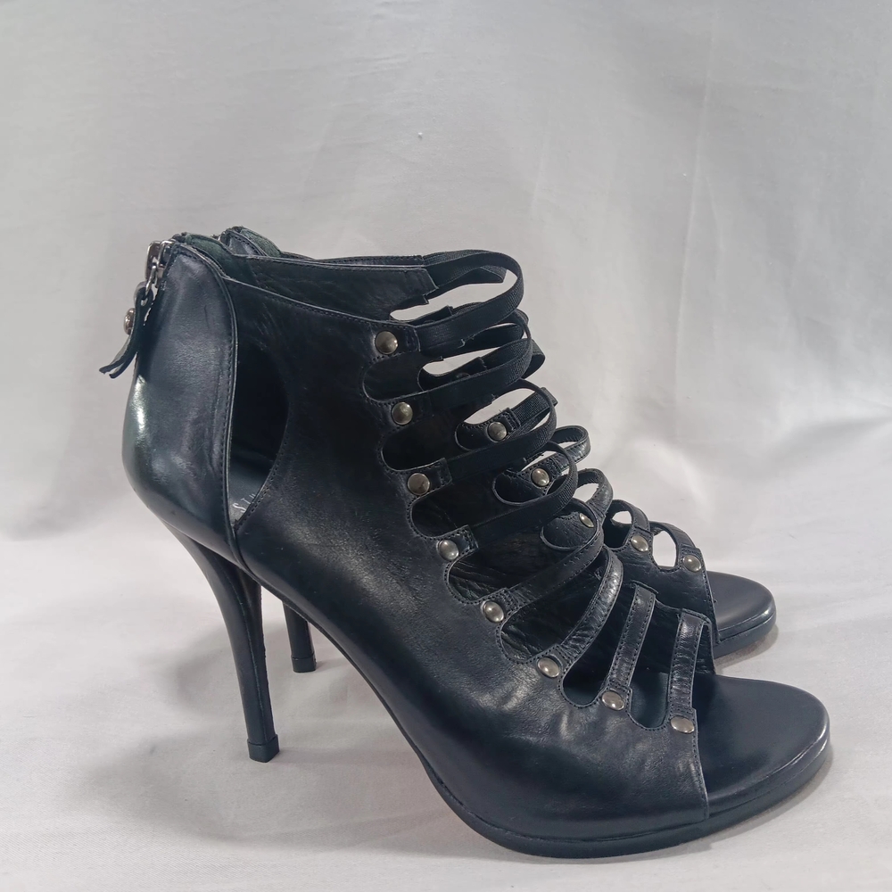 STUART WEITZMAN Gladiator Cage Pumps Size 37.5 US 7 Black Leather Glam Event NYE